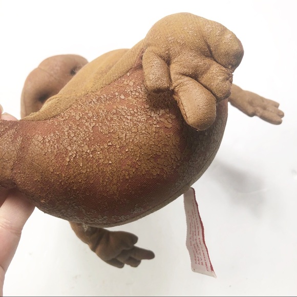 Vintage 80s E.T Plush Doll Universal Taiwan - Picture 6 of 13